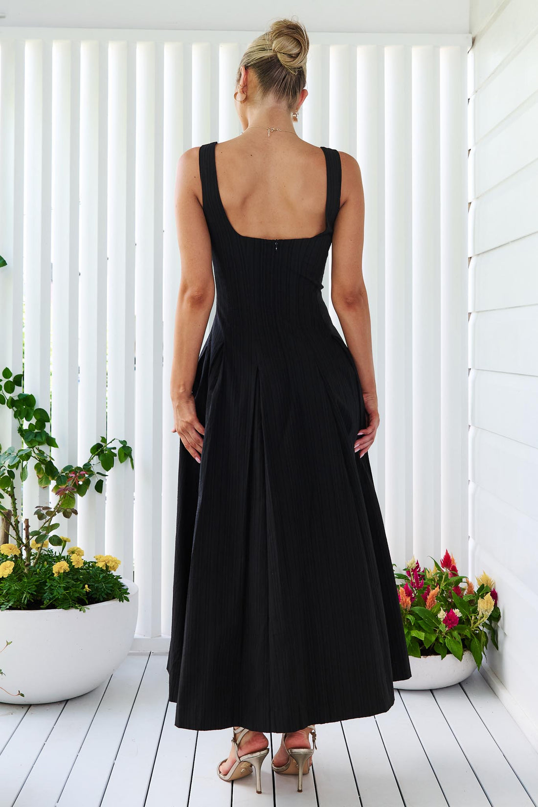 SOVERE Reprive Dress - Black - SALE