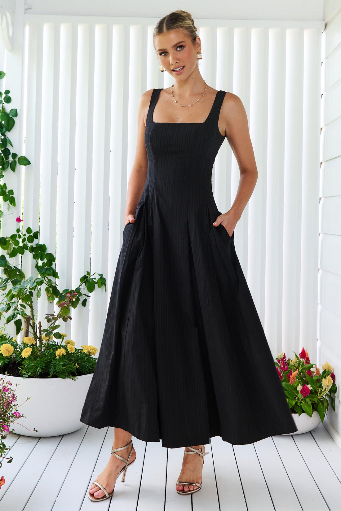 SOVERE Reprive Dress - Black - SALE