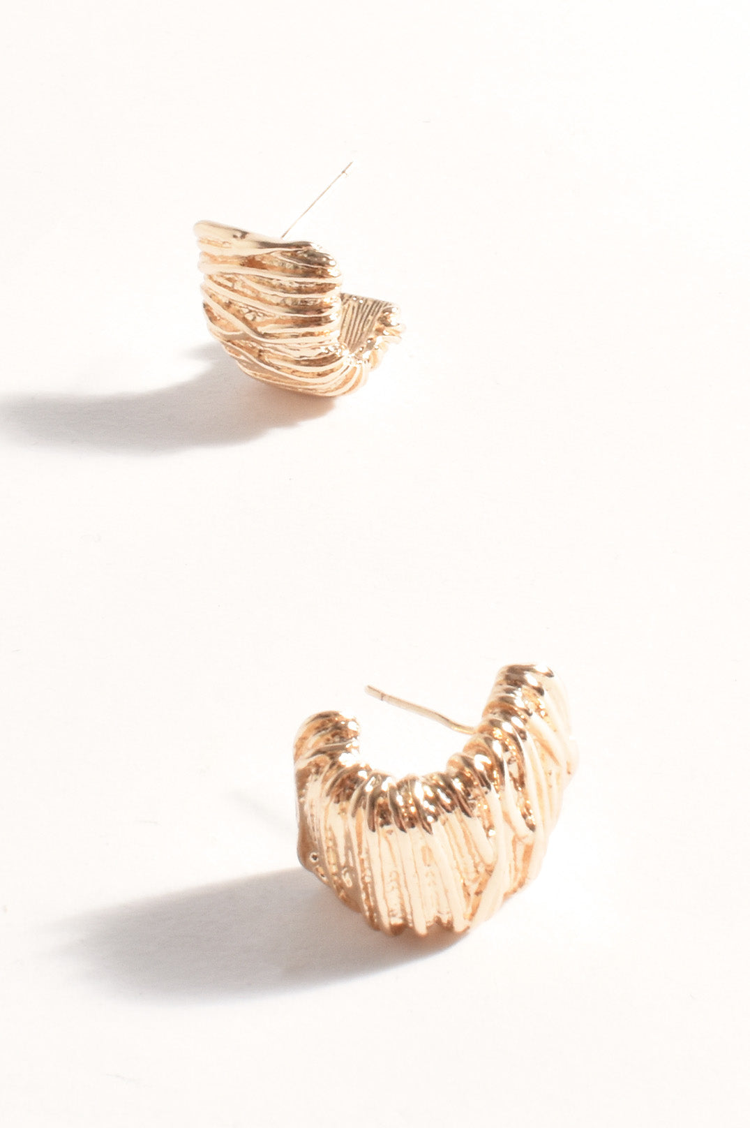 Molten Curved Front Stud Earrings