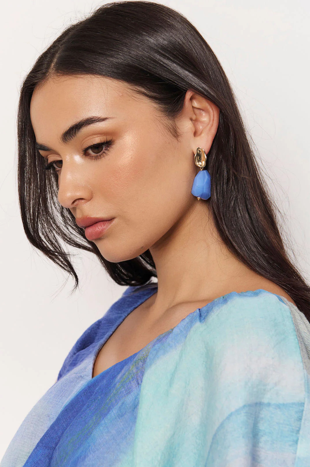 Bead Drop Metal Top Earrings - Blue