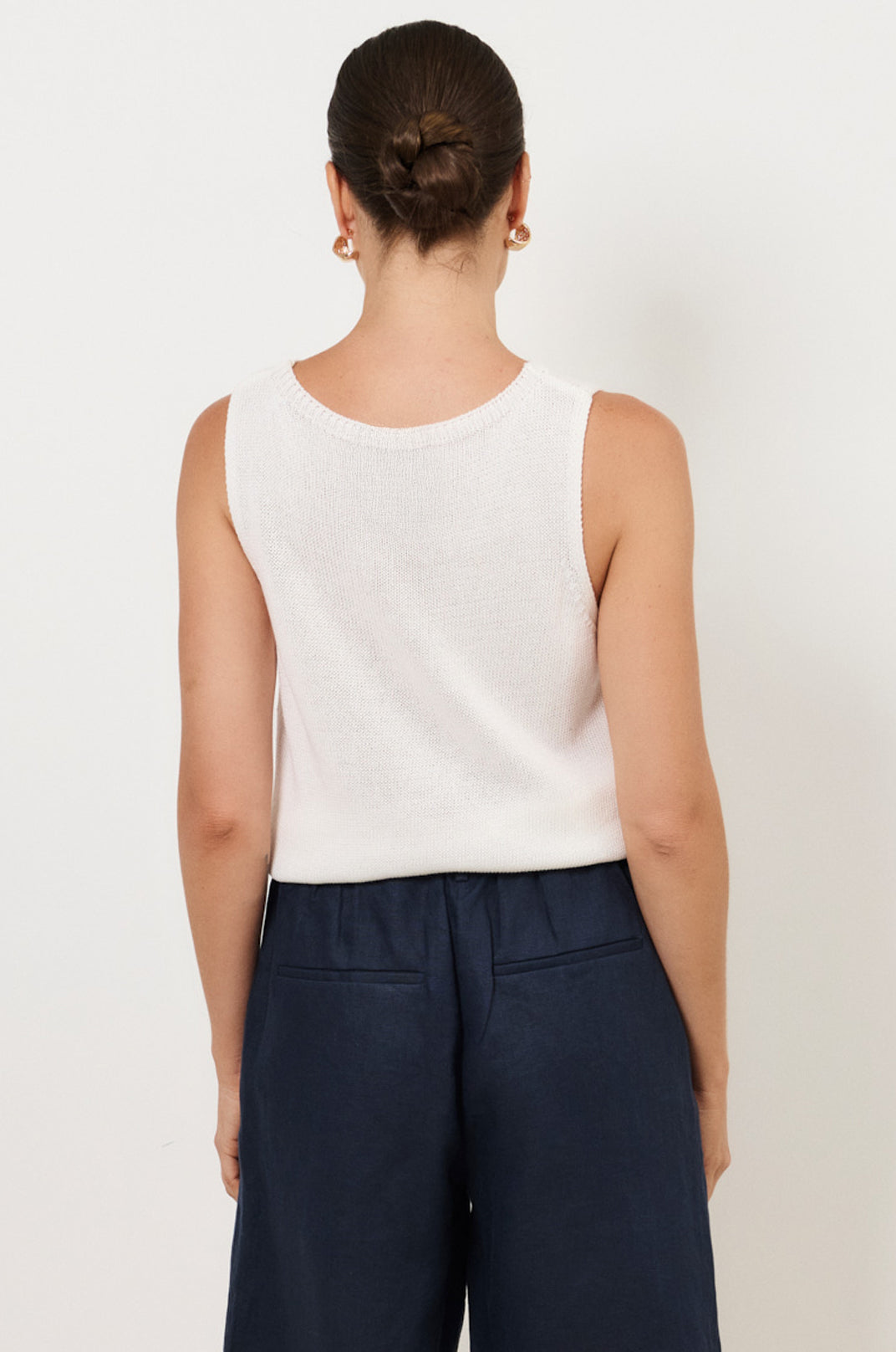 Beau Sleeveless Knit Top - White
