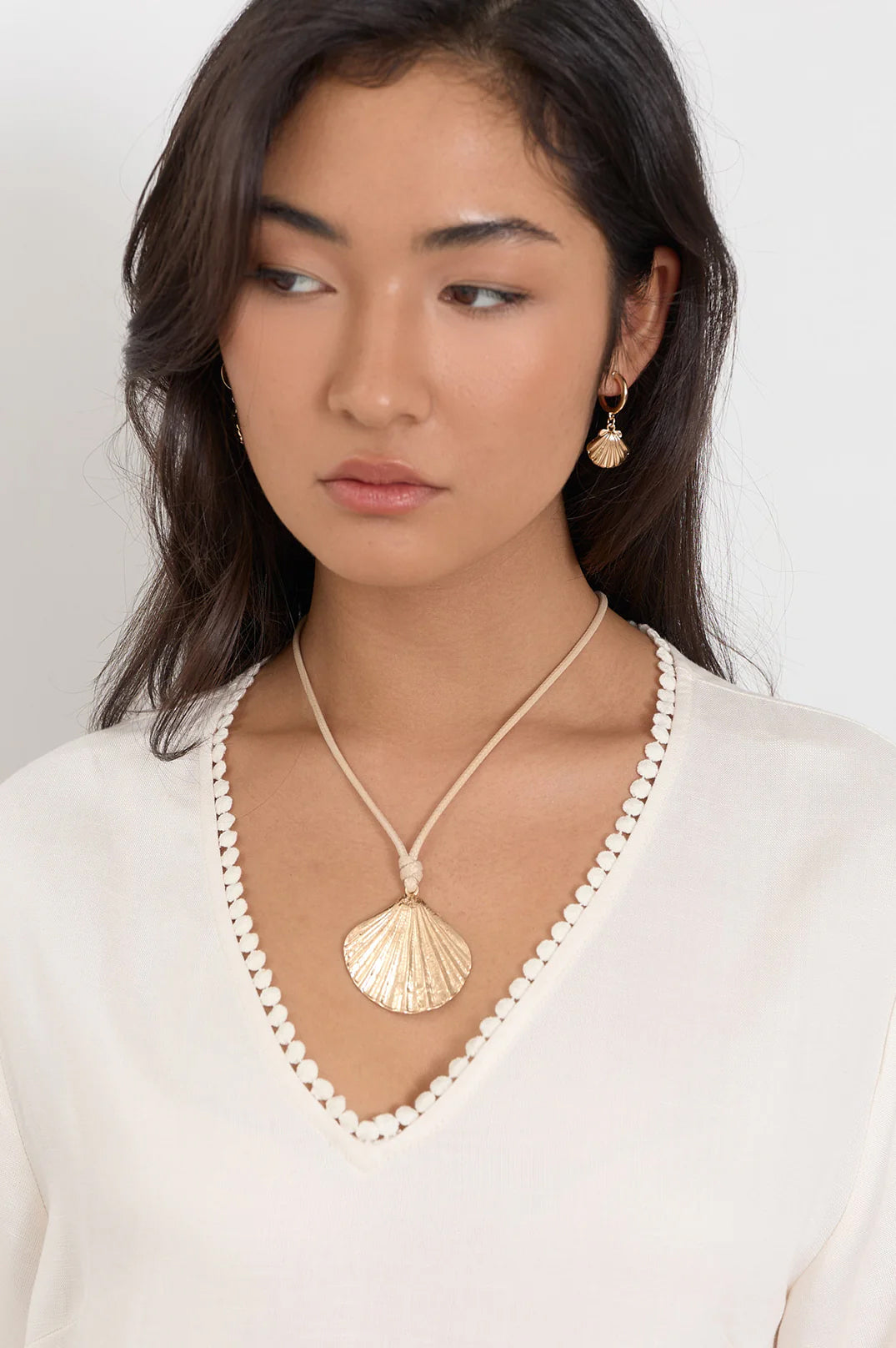 Mini Shell Hoops - Gold