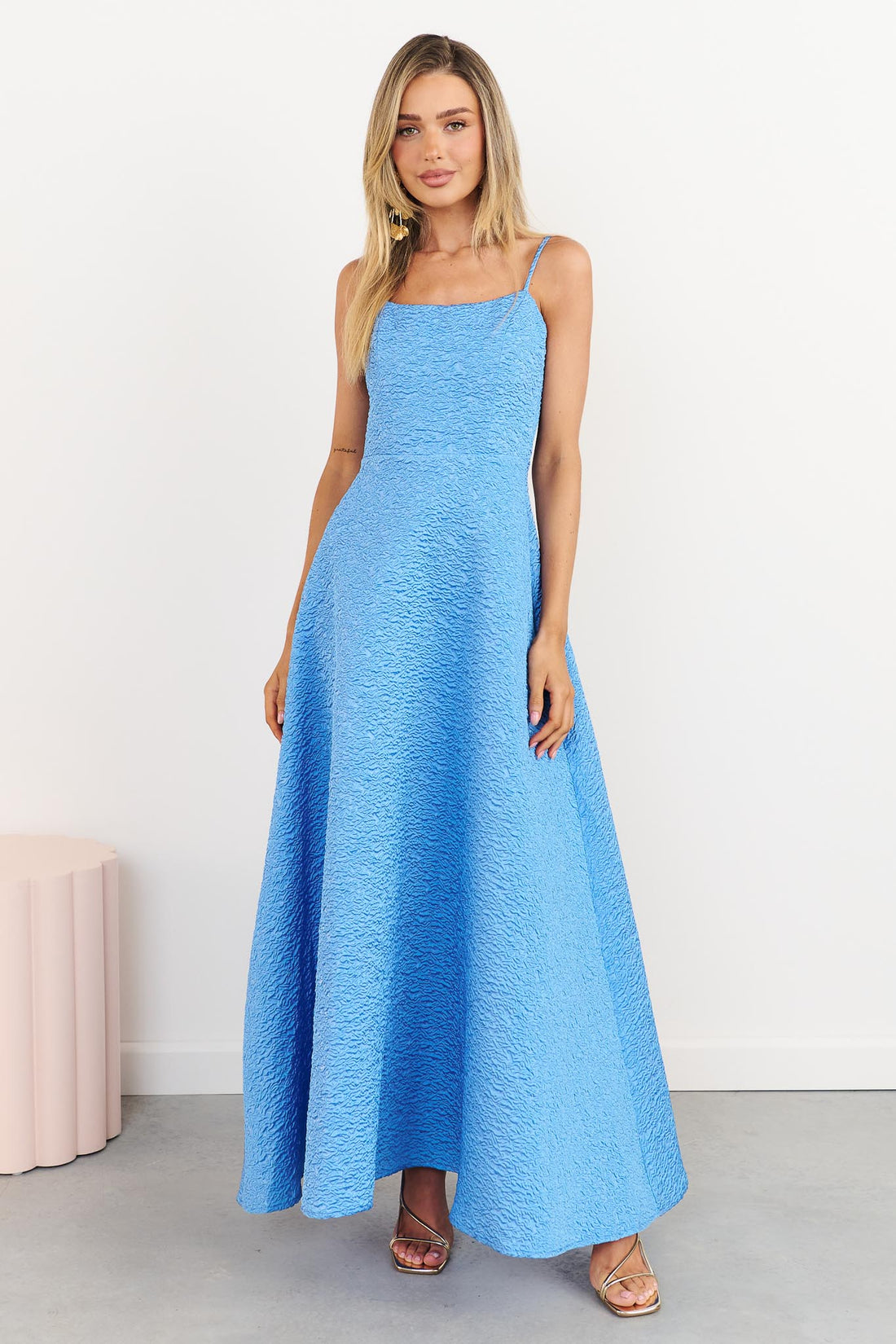 Woman wearing the ELLIATT Briallen Jacquard Gown in blue