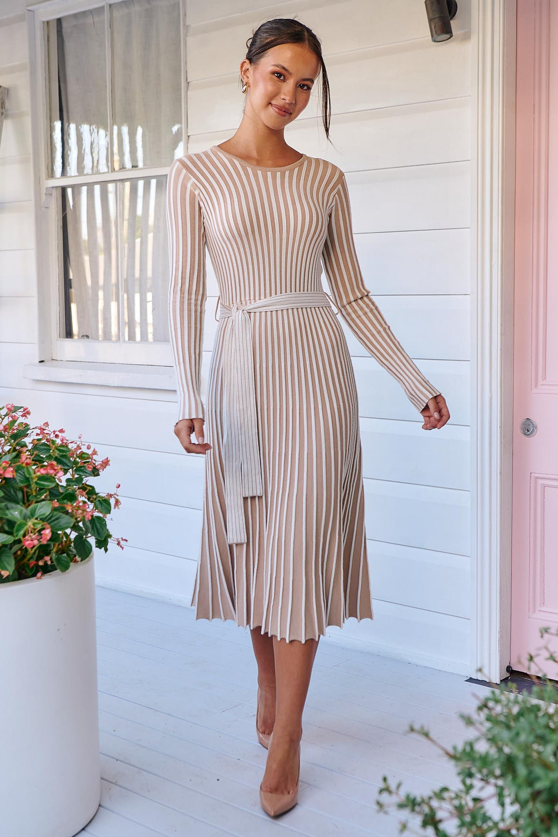 Shop Women's Knit Dresses Online | minnie + MAXXIE Shop Women's Knit Dresses Online | minnie + MAXXIE