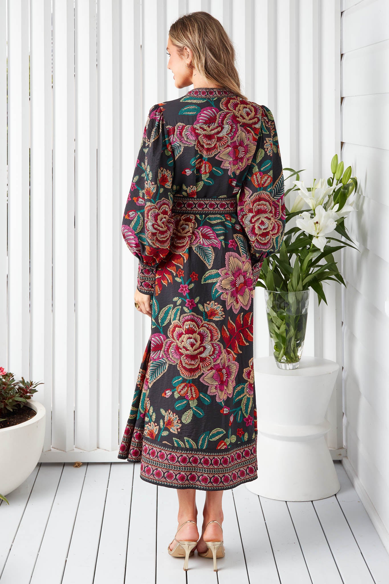 m*)様 【新品タグ付き】BIBIY. MAISIE DRESS Maisie Dress - Black Floral – minnie + MAXXIE