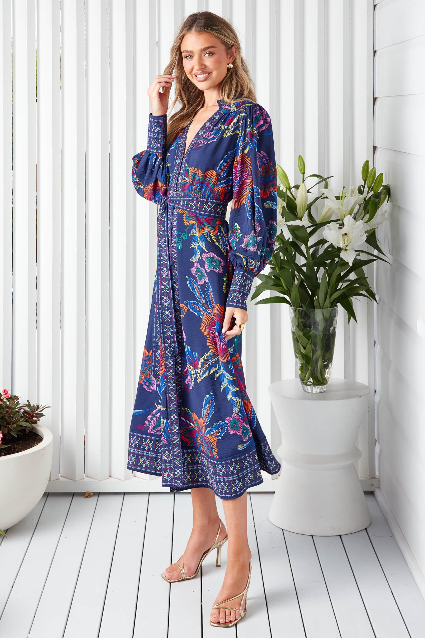 Maisie Dress - Navy Floral – minnie + MAXXIE
