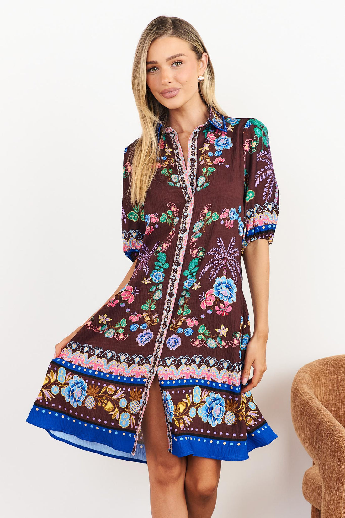 Margot dress in dark brown with floral print