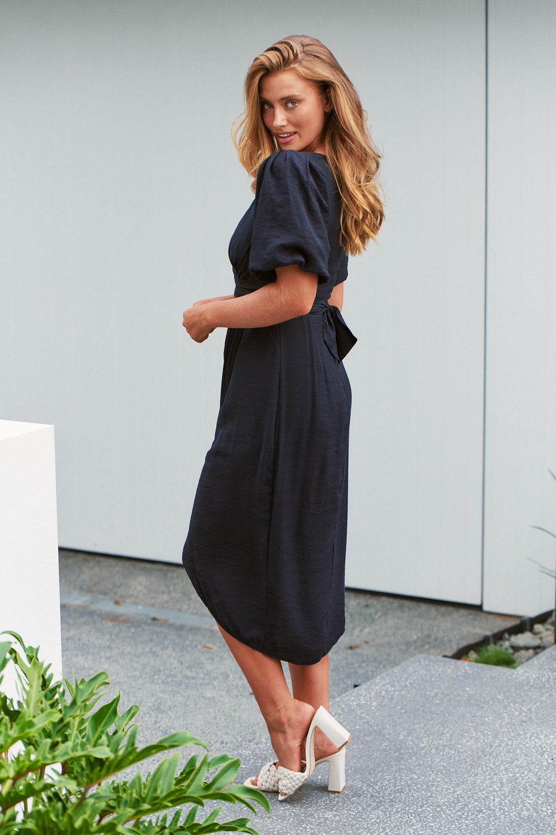 Savannah Midi Dress - Black - SALE